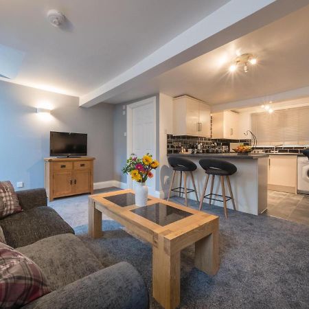 Southernhay Basement Apartment Exeter Ngoại thất bức ảnh